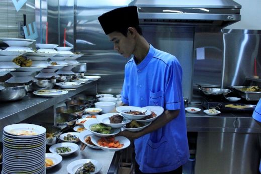 Nasi Padang Harus Melintas Pasifik dan Atlantik