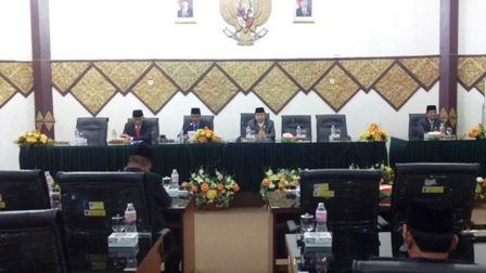 Tahun 2017, Pendapatan Daerah Kota Padang Turun Rp193 Miliar