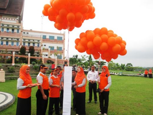 Wabup Lepas 301 Petugas Sensus Ekonomi 2016