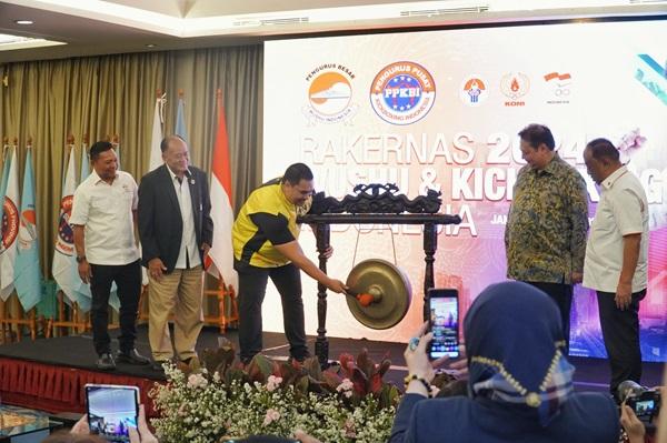 Tantangan Wushu Semakin Berat ke Depan, Airlangga Hartarto: Atlet Berprestasi Perlu Diperhatikan