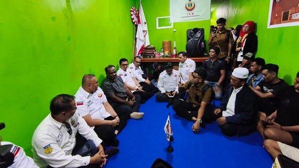 IKM Salurkan Rp400 Juta, Andre Rosiade Berharap Pemprov Ikut Bantu Perantau Minang Korban Ricuh Yalimo