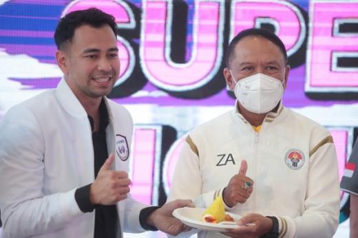 Menpora Amali Bilang Luar Biasa Semangat Anak Muda Bangkitkan Sepakbola Indonesia