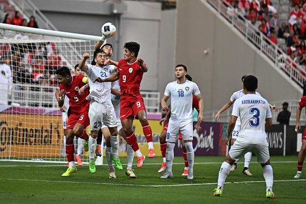 Ramai-ramai Kecam Wasit, Baim Wong hingga Raffi Ahmad Suarakan #AFCCurangLagi
