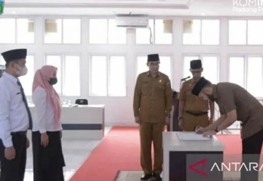 40 Pejabat Fungsional Padang Panjang Dilantik