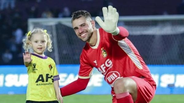 Leo Navacchio Tak Lagi Bela Persik Kediri