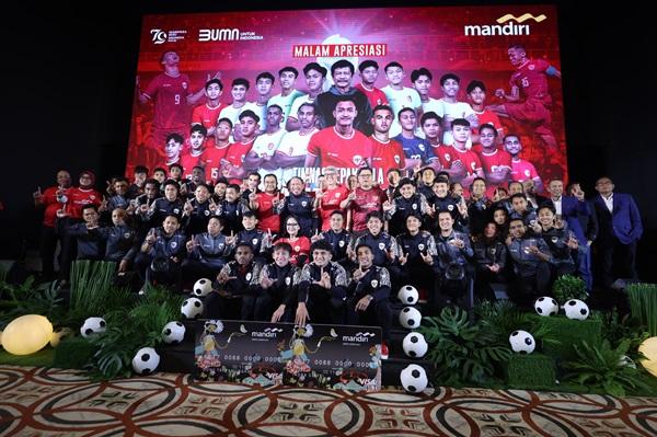 Bank Mandiri Beri Dana Pembinaan Rp1 Miliar buat Timnas U 19 Indonesia